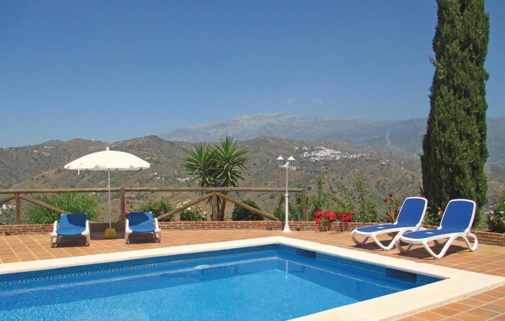 Cortijo La Rijana Villa Sayalonga Exterior photo